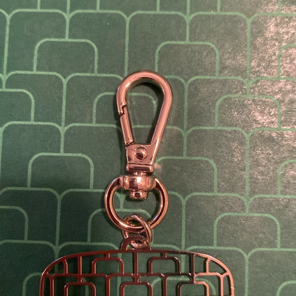 La Mer vintage style collectible keychain - Picture 3 of 4